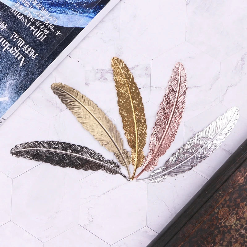 Creative Bookmark Retro Feather Shaped Metal Bookmarks Page Marker Office School Bookmarks for Book reading