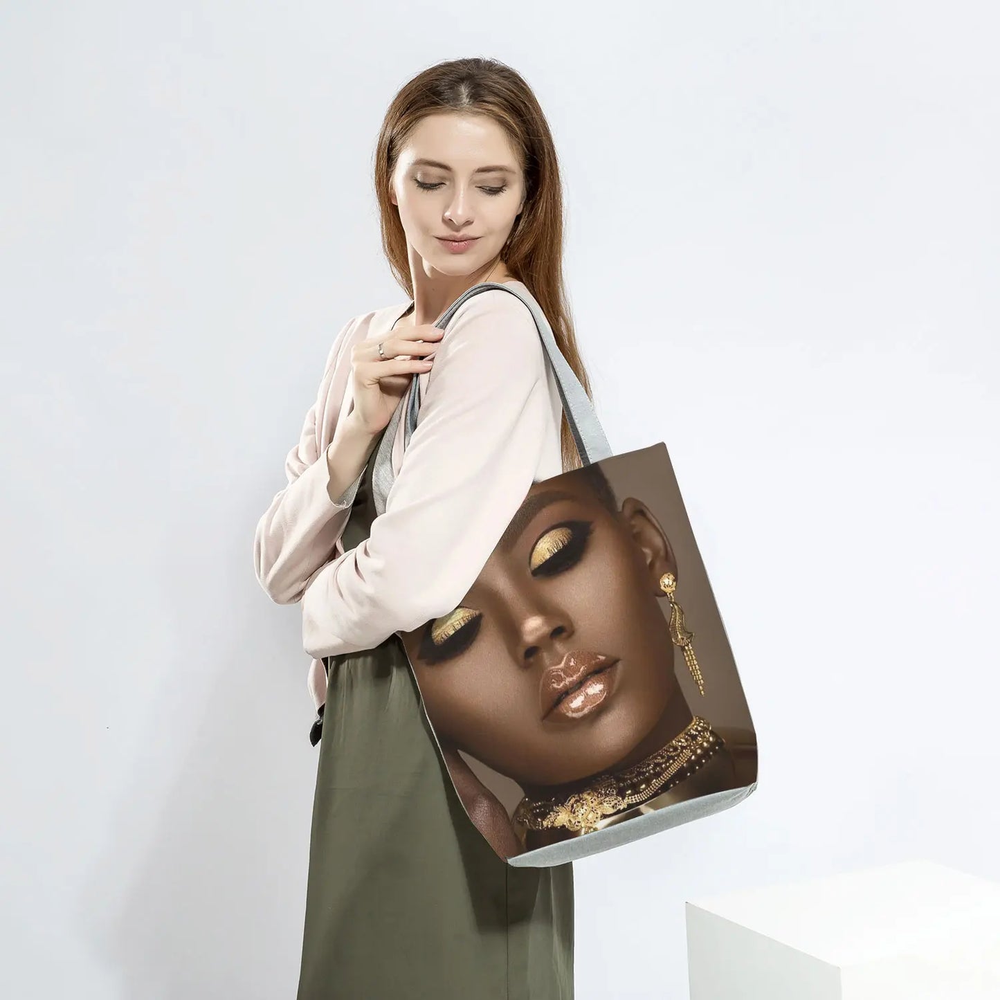 Afro Girl Printed Handbags Cool Style Africa Girl Women Fashion Shopping Bag High Capacity Tote Travel Beach Bag Custom Pattern